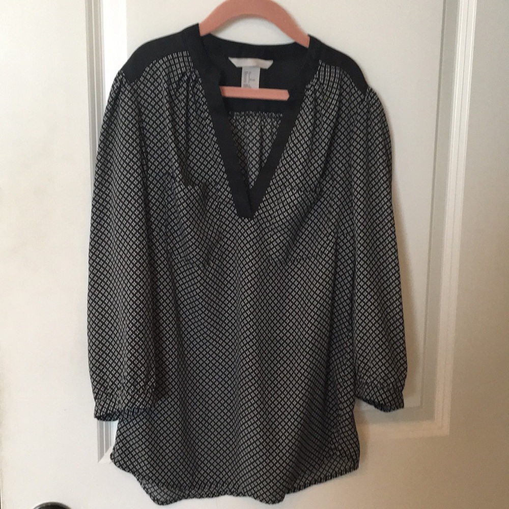 Black and white blouse